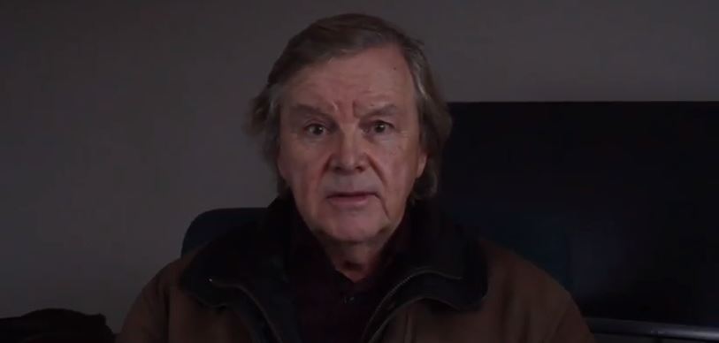 Former BC Liberal Leader Gordon Wilson is backing Todd Stone in the party's leadership race.