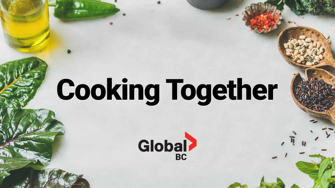 Рецепта: Настъргани с подправки скариди с текила домати