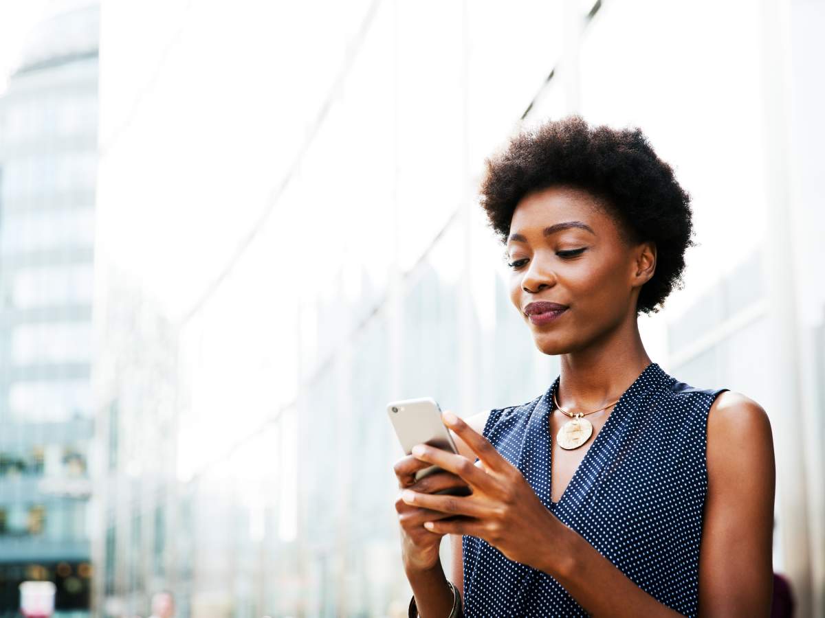 Is your smartphone making you look old? Researchers say it's possible. 