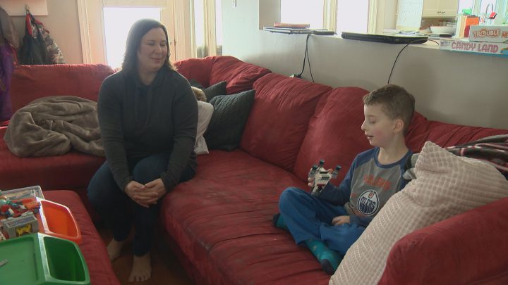 Saskatoon family raising funds for 8-year-old’s ‘bucket list’ after brain cancer returns - image