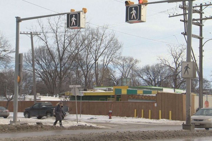 Additional infrastructure planned by city for pedestrian crossings across Winnipeg