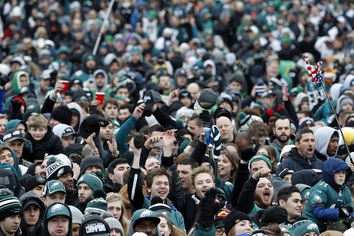 Eagles fans flood Philly streets after Super Bowl loss