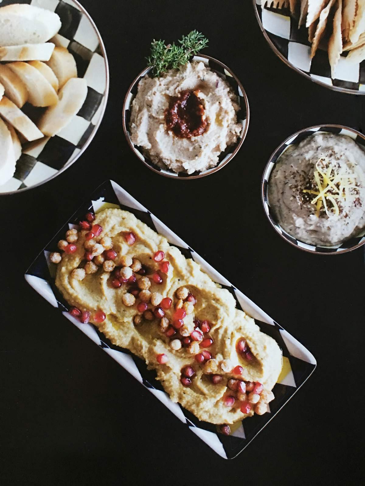 Foodie Friday: Spicy hummus with crispy chickpeas - image