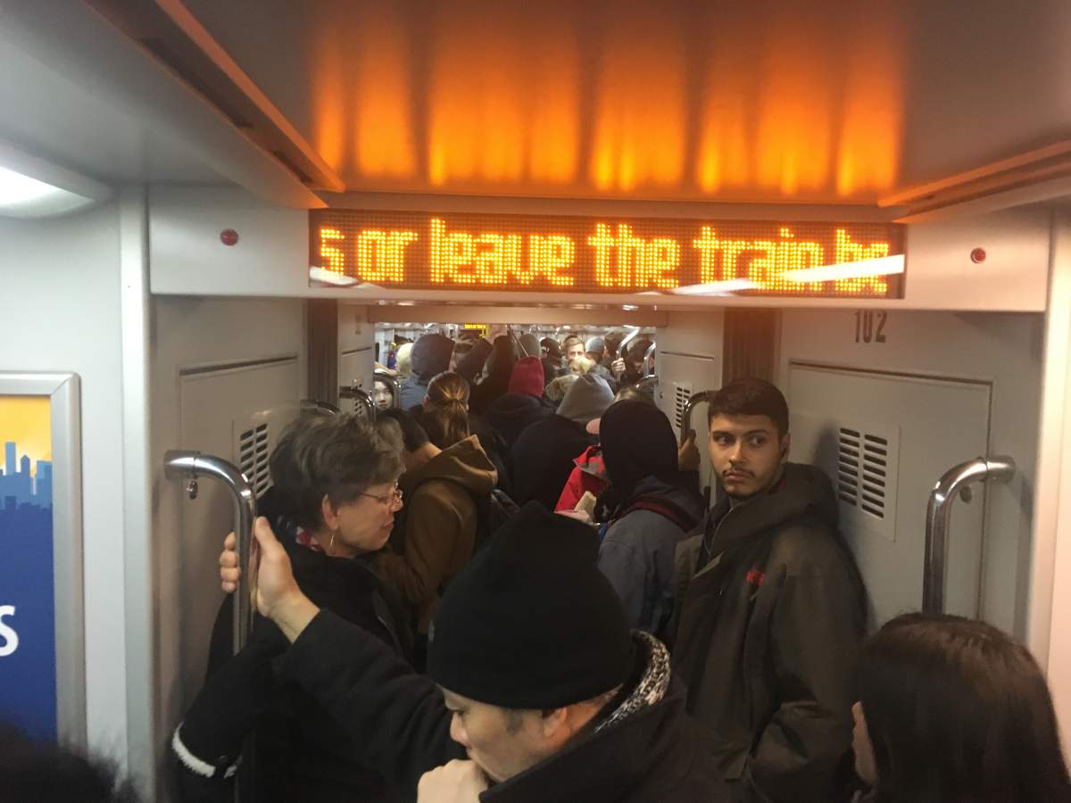 Flight cancellations, transit delays due to Metro Vancouver snowfall - image