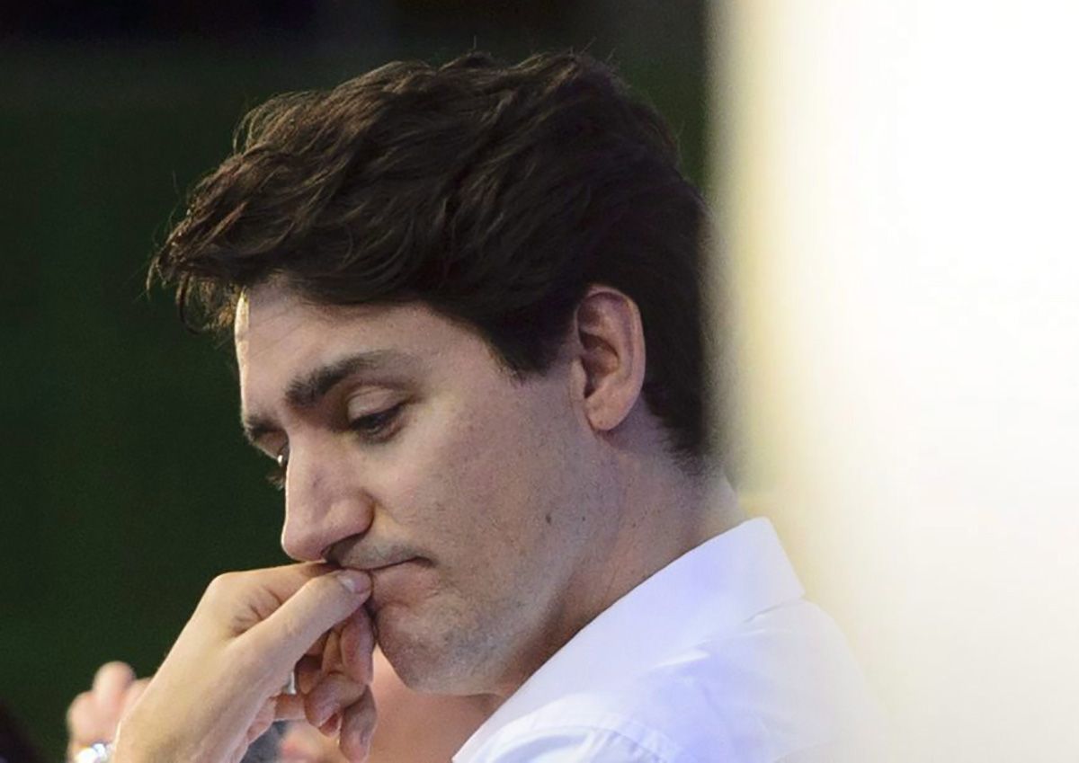 New polling suggests Justin Trudeau is declining in popularity.