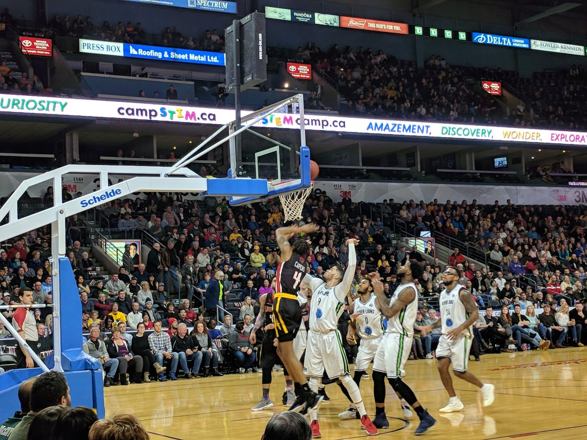 London, Ont. Marcus Capers of the London Lightning goes up for a layup in London's 103-92 victory over the Niagara River Lions on February 3, 2018 at Budweiser Gardens.