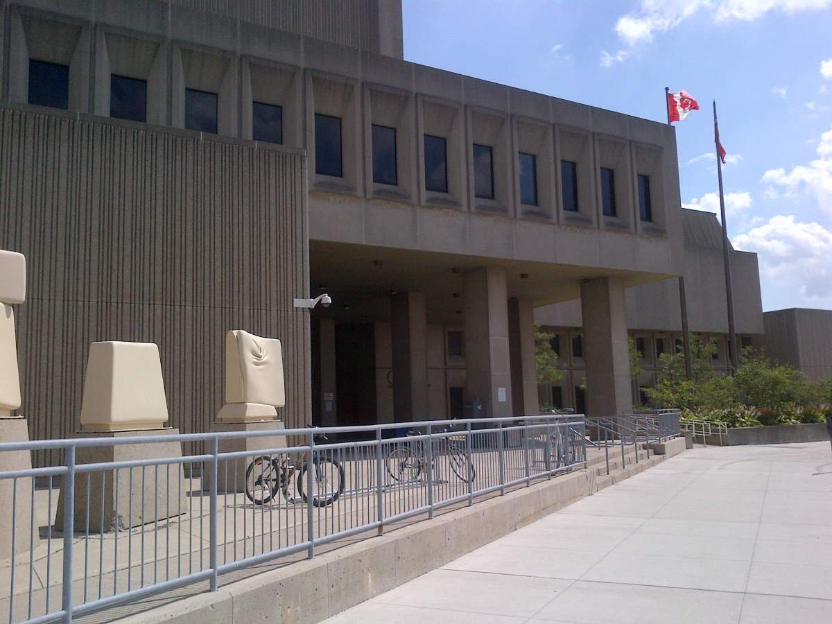 Samantha Richards, 24, will appear in a London court Thursday. She's been charged with disposing a child's body after delivery.