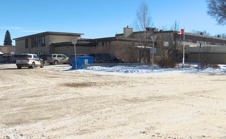 Saskatoon police say a perimeter lockdown has been lifted at an elementary school after a threat was reported.