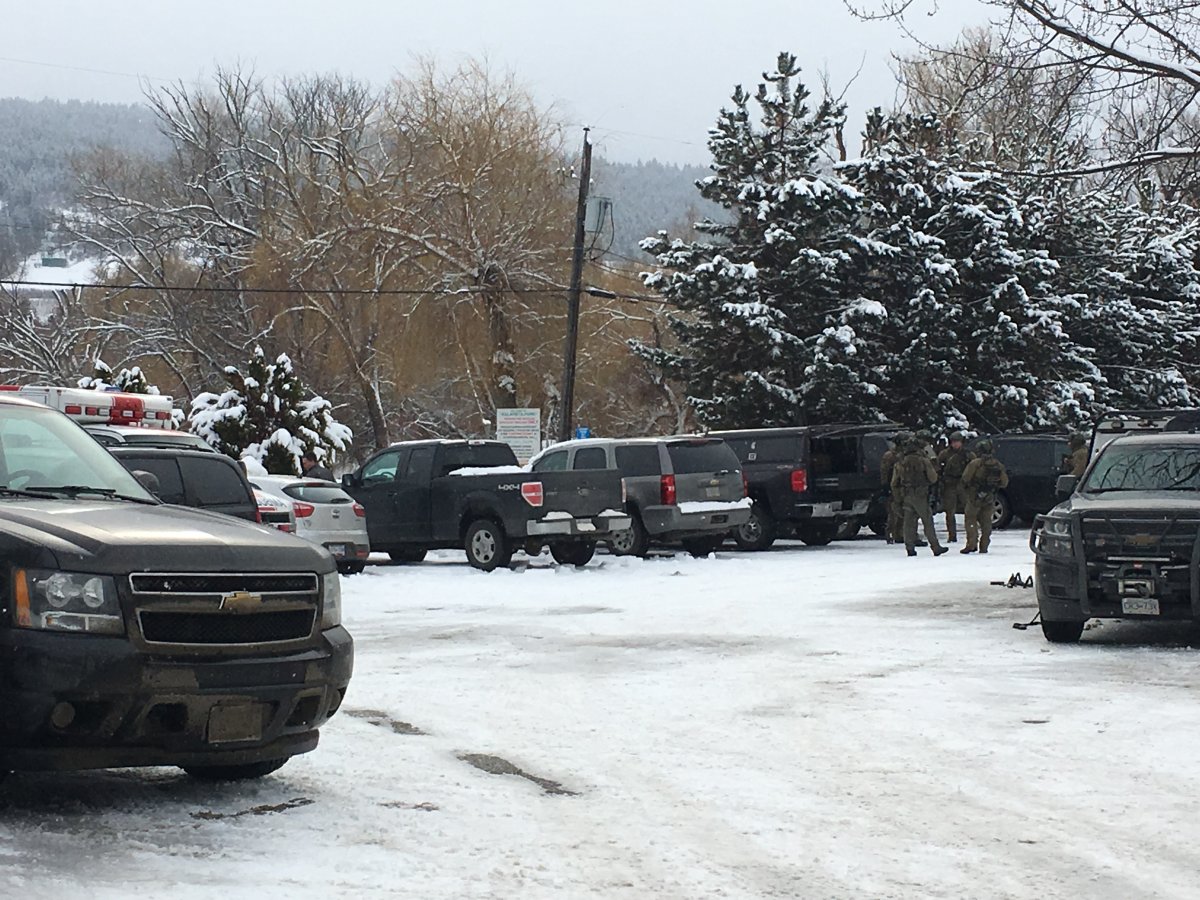 Charges considered against man responsible for lengthy stand-off in north Okanagan - image