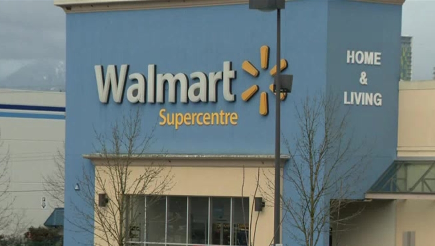 Walmart will launch an online grocery pickup system in Manitoba August 14.