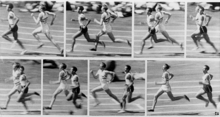 Britain’s Dr. Roger Bannister overtakes Australia’s John Landy in the “mile of the century” in Vancouver, Aug. 9, 1954.