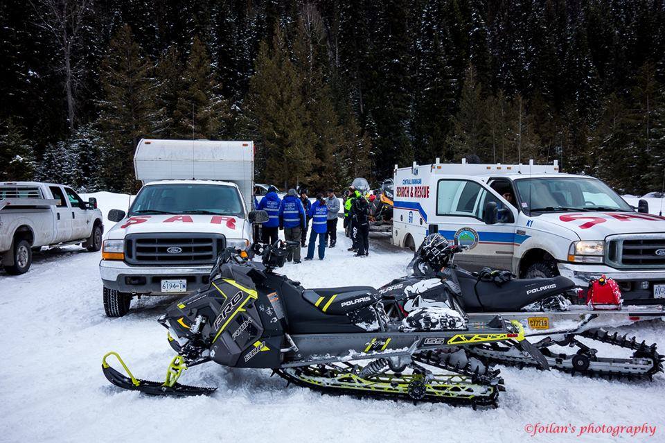 Snowmobiler rescued from Greystokes - image