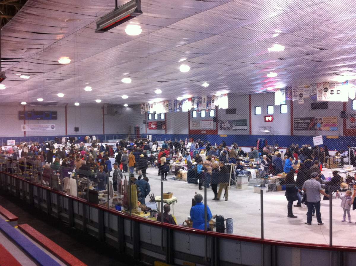 Beaconsfield’s Annual Community Garage Sale - image