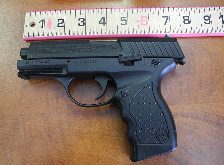 RCMP officers found this CO2 powered replica pistol with ammunition. 