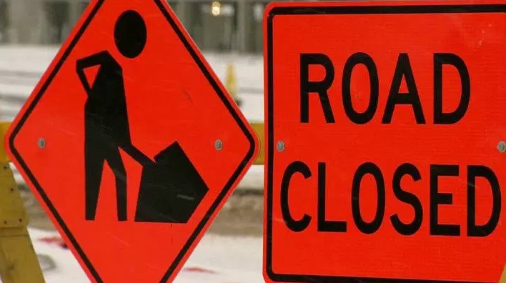 The province says more than 30,000 vehicles access the highway per day.