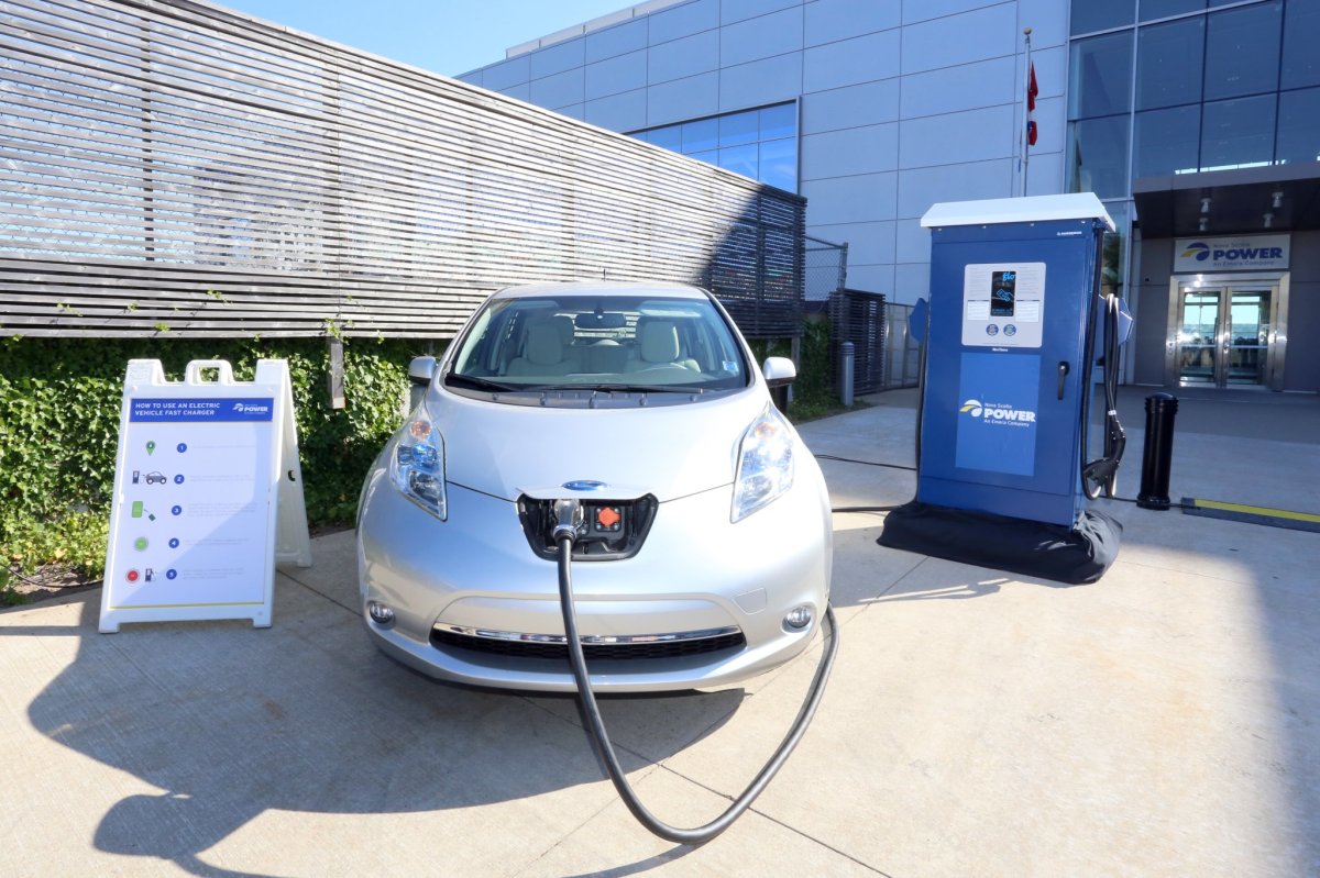 Nova Scotia Power has announced it is moving ahead with plans to
install the province's first electric vehicle fast-charging network. 