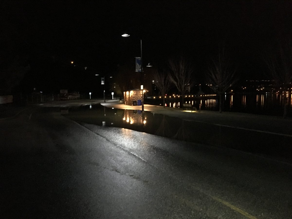 It's unknown how long Gellatly Road will be closed along Okanagan Lake. 