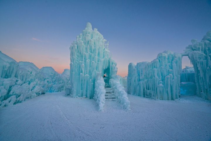 canadian ice castle