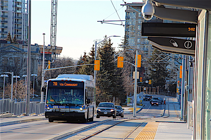 Grand River Transit bus drivers in position to strike on Monday