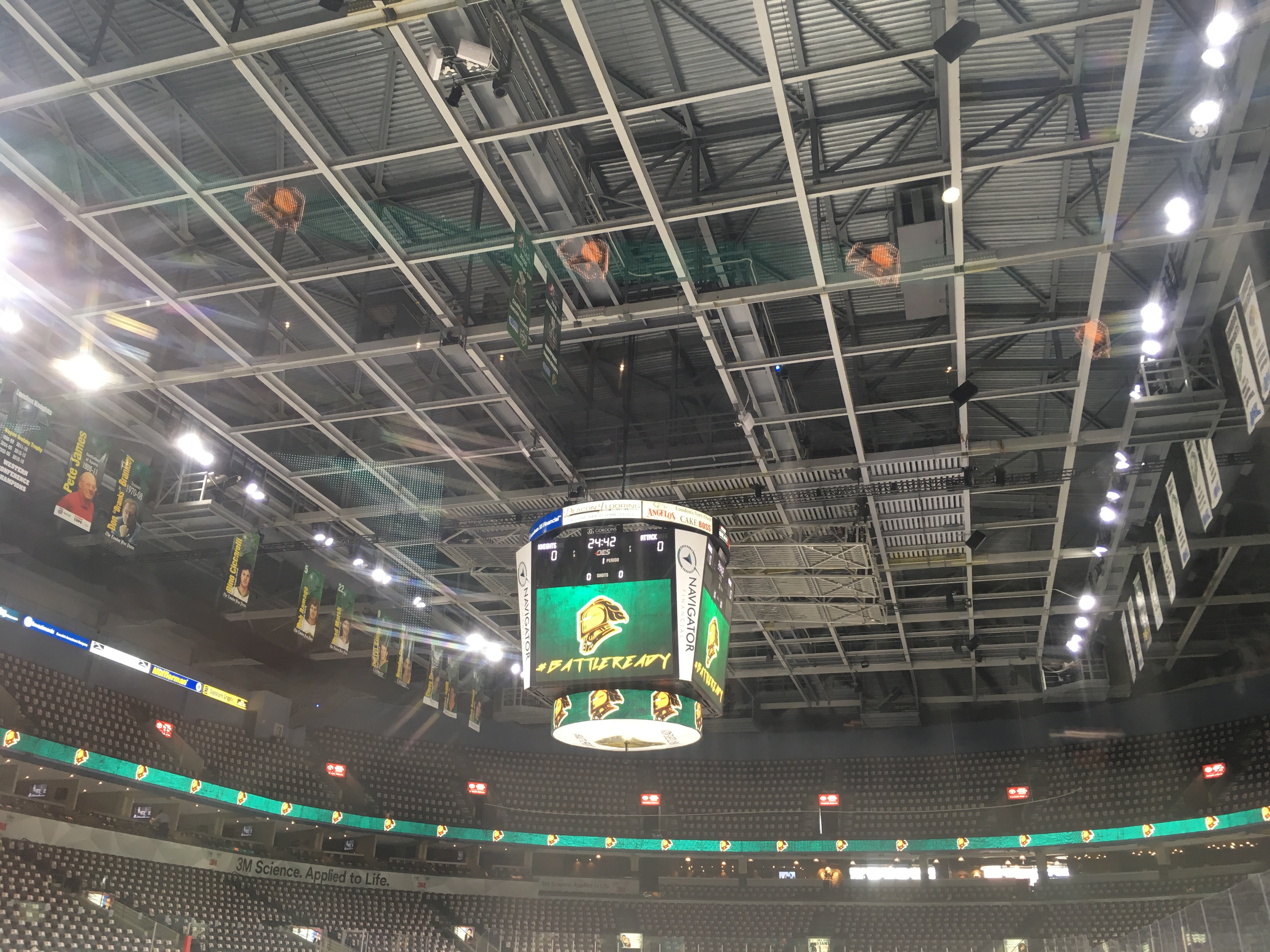 London Knights избраха двама нападатели и защитник с първите си