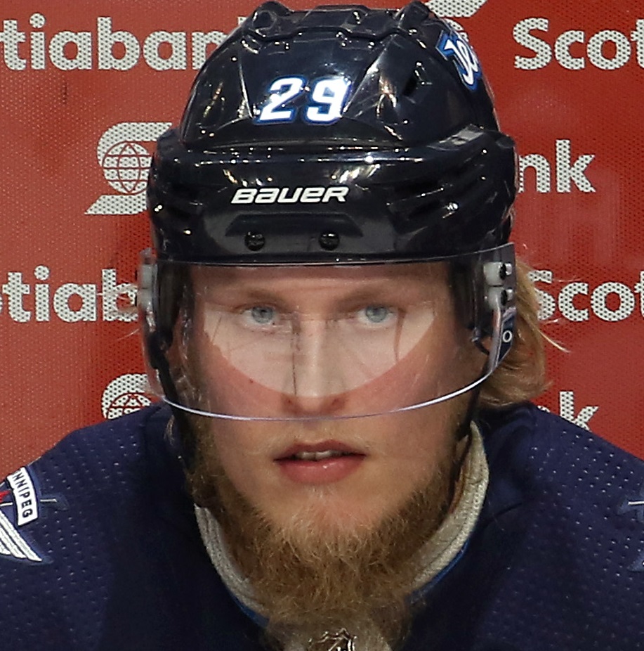 Fans are copying Laine's look with fake beards. 