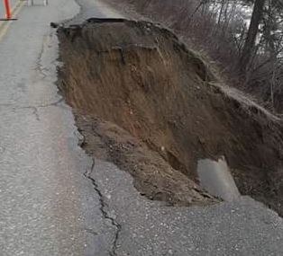 UPDATE: Mabel Lake washout — use at your own risk - image