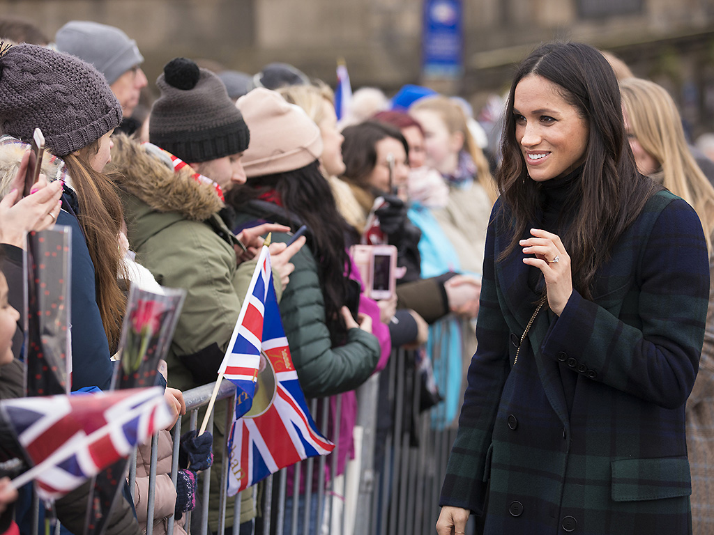 Meghan Markle meets well-wishers during a walkabout on the esplanade at Edinburgh Castle on February 13, 2018 in Edinburgh, Scotland.