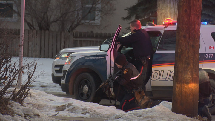 Saskatoon police seize firearm, arrest five, in high-risk traffic stop.