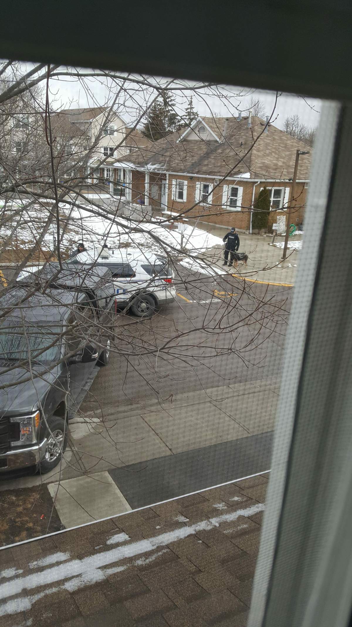UPDATE: Trio in custody after standoff ends on Stenson Boulevard in Peterborough - image