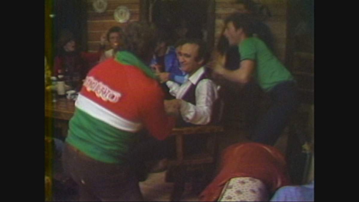 The time Tom Jones spent a weekend partying and playing snooker at a B.C. ranch in 1981 - image