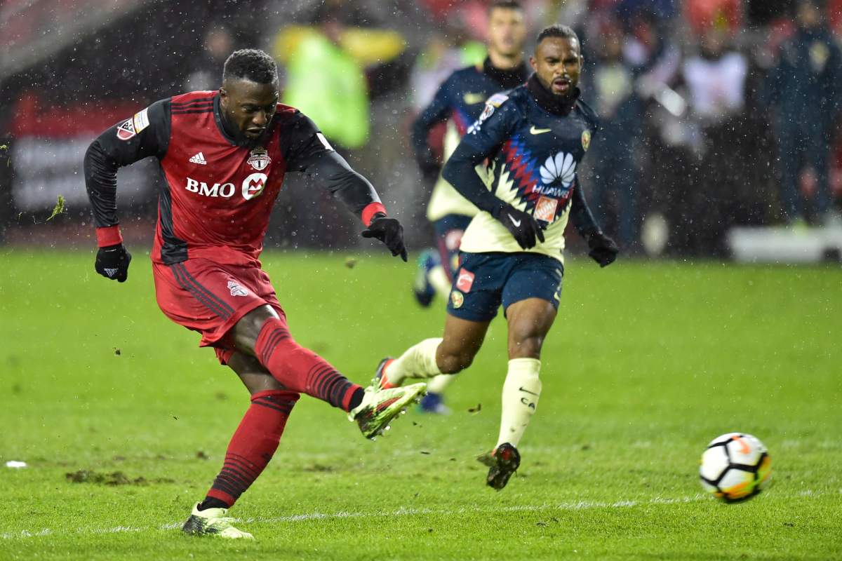 Toronto FC forward Jozy Altidore (17) scores against Club AmÃ©rica during first half CONCACAF Champions League semifinal action in Toronto on Tuesday, April 3, 2018.