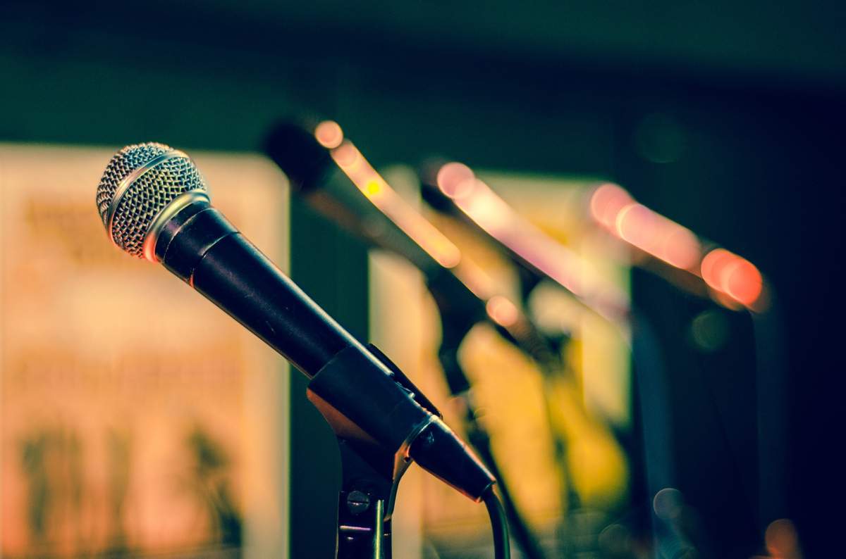 “All Star Karaoke” - image