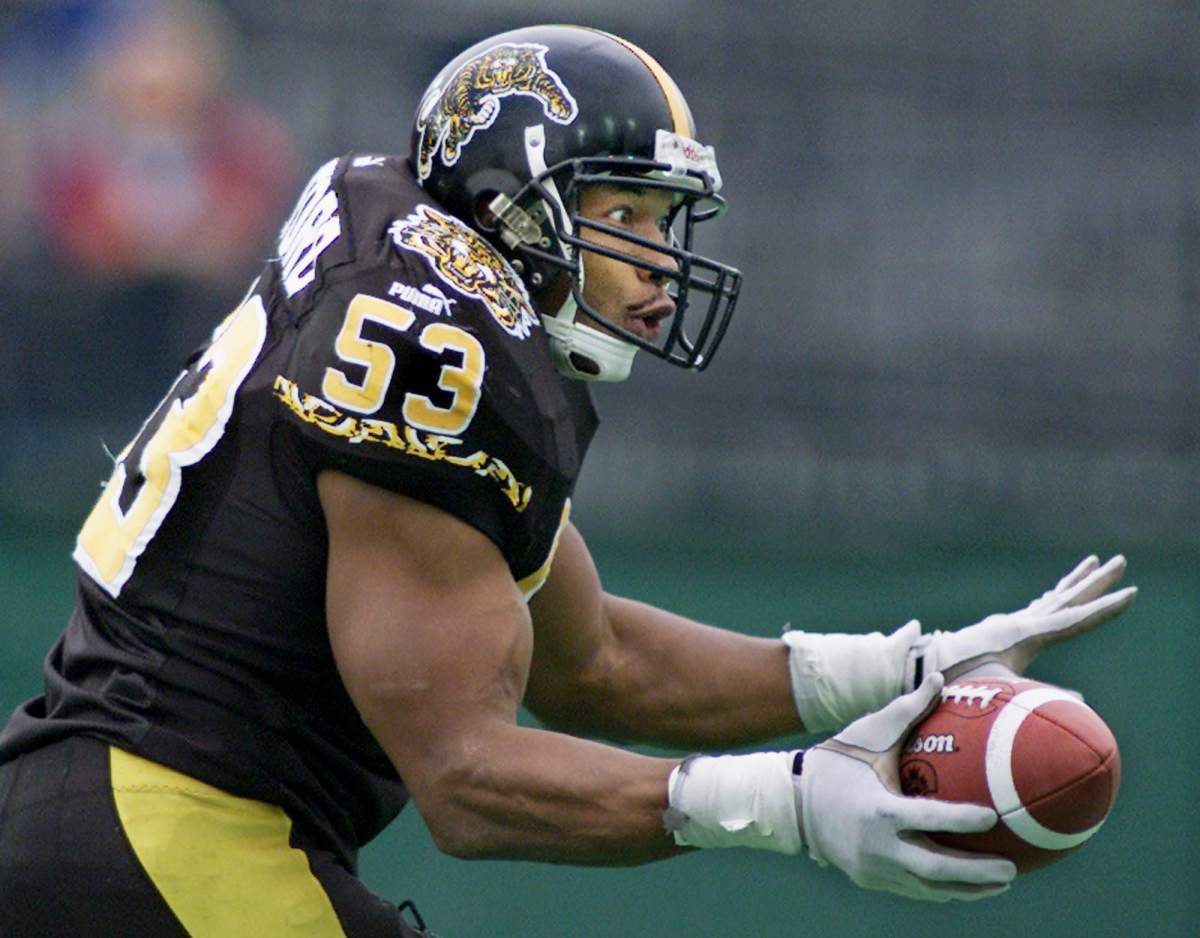 Hamilton Ticats defensive end Joe Montford will be added to the team's Wall of Honour.