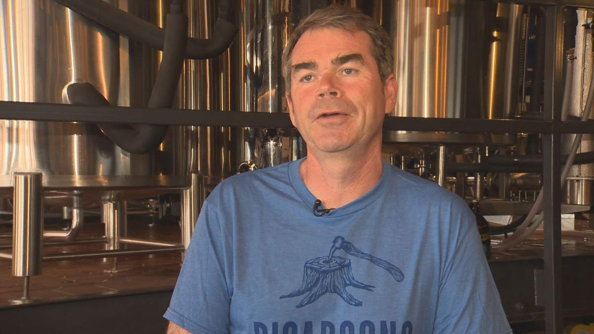 Sean Dunbar, the owner of Picaroons Traditional Ales, speaks to Global News on April 25