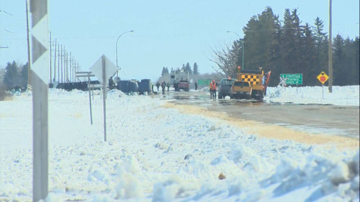 A fatal crash on Highway 35 in Saskatchewan involving a semi-truck and the team bus of the Humboldt Broncos hockey team killed 16 people and injured another 13.
