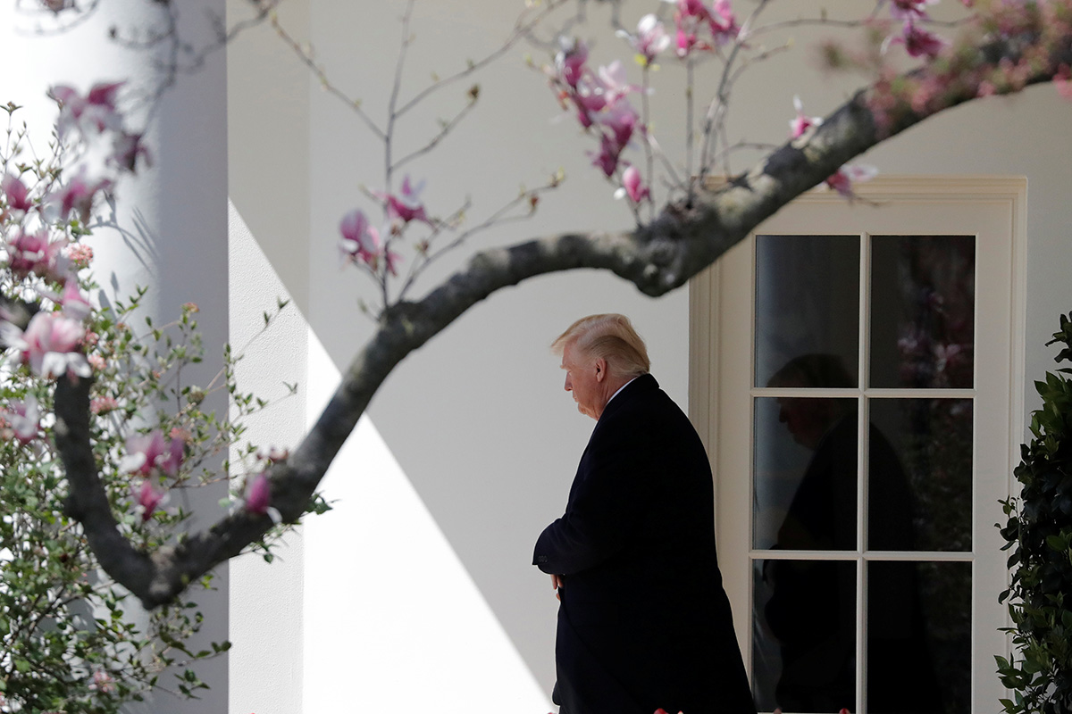 Donald Trump departs the White House for a trip to Lewisburg, West Virginia, in Washington D.C., U.S. April 5, 2018.