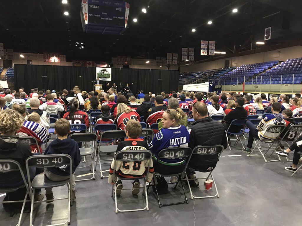 Parents, teens and members of the New Westminster Salmonbellies, Royal City Youth Soccer and Hyack Youth Football Club turned out to show support for the Humboldt Broncos. 