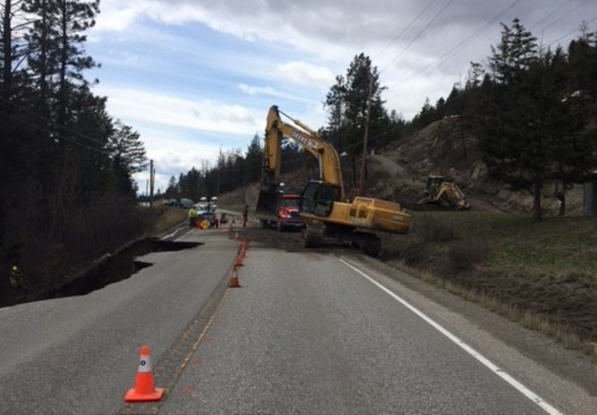 Highway 33 east of Kelowna could reopen Friday night | Globalnews.ca