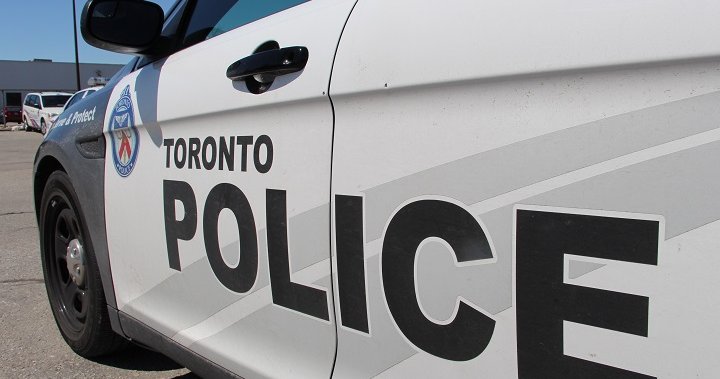 Man seriously injured after being hit by dump truck, Toronto police seek driver – Toronto
