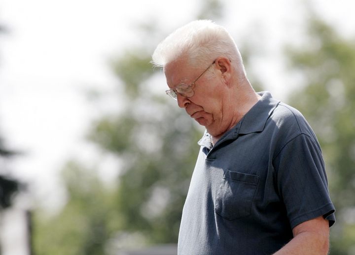 Convicted sex offender Karl Toft leaves a parole hearing in Edmonton Thursday August 5, 2004. 
