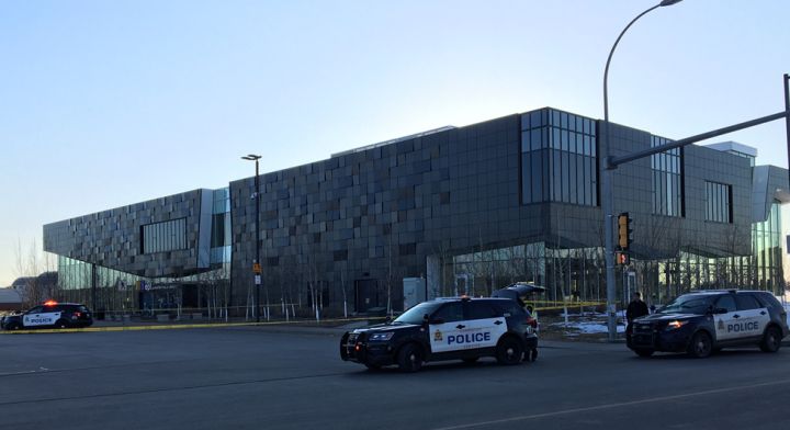 Police officers were seen at the Edmonton Public Library in Mill Woods early Tuesday evening as they investigated a suspicious package.