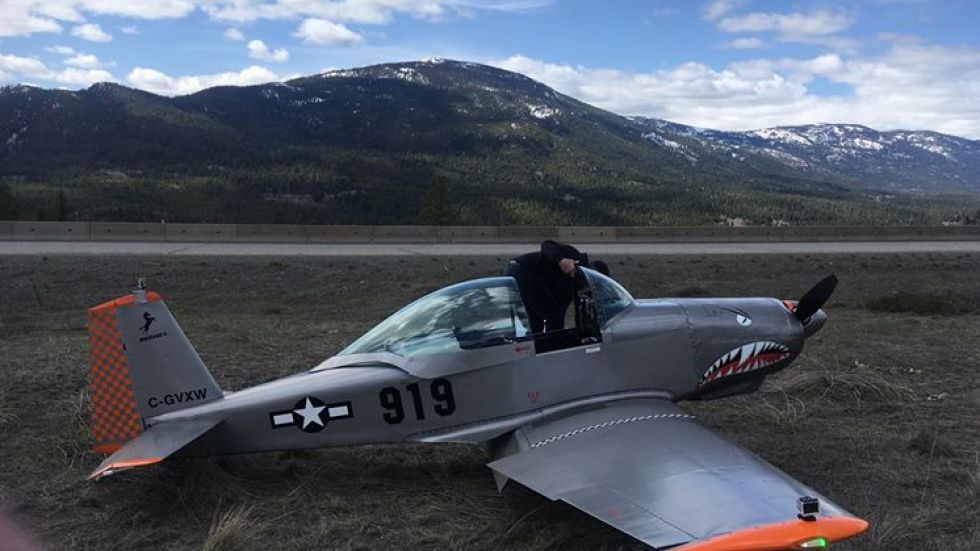 A small airplane made an emergency landing on the Coquihalla Highway south of Merritt on Sunday afternoon. 