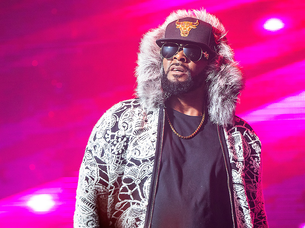 R. Kelly performs at Little Caesars Arena on February 21, 2018 in Detroit, Michigan.