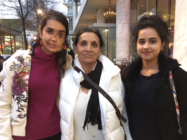 Shakila Zareen, her mother Sherman Jan Zareen and her sister Semira Sediqi.