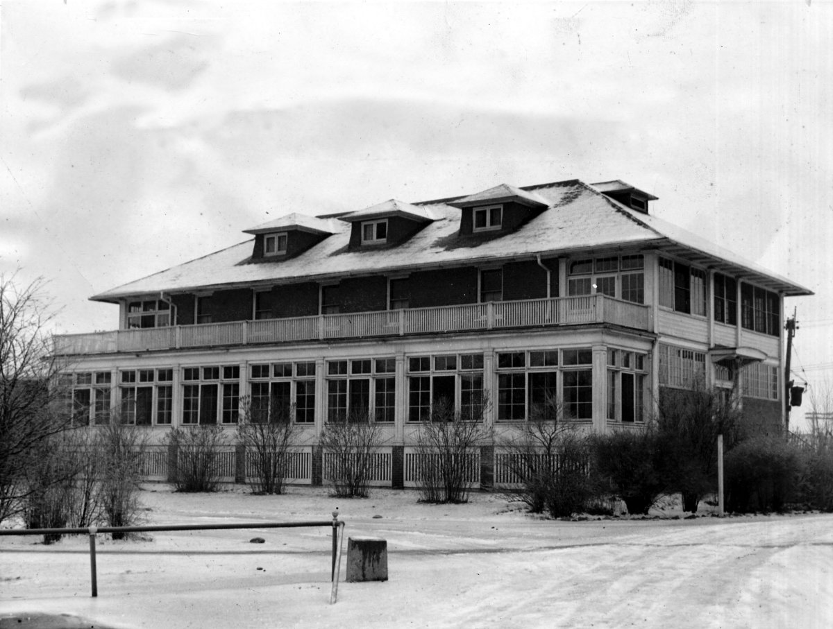 Sanatorium building in Ontario.