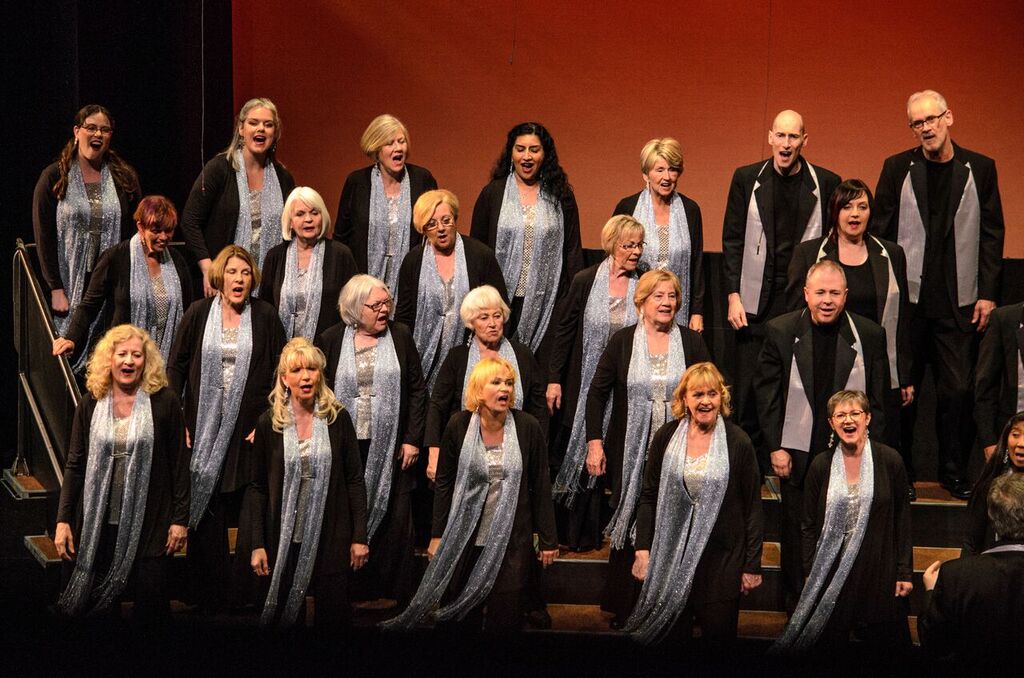 Maple Leaf Singers SoIid Gold Performance - image
