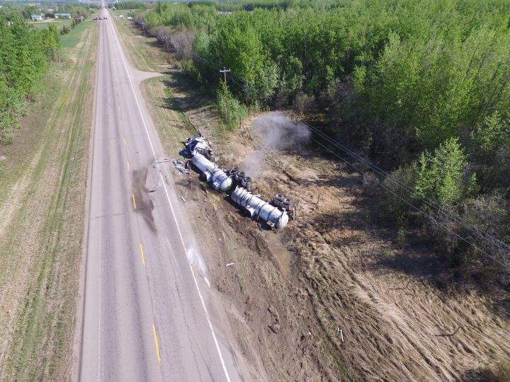 A semi hauling hydrochloric acid crashed along Highway 831, three kilometres south of Boyle, Alta. Monday, May 21, 2018.