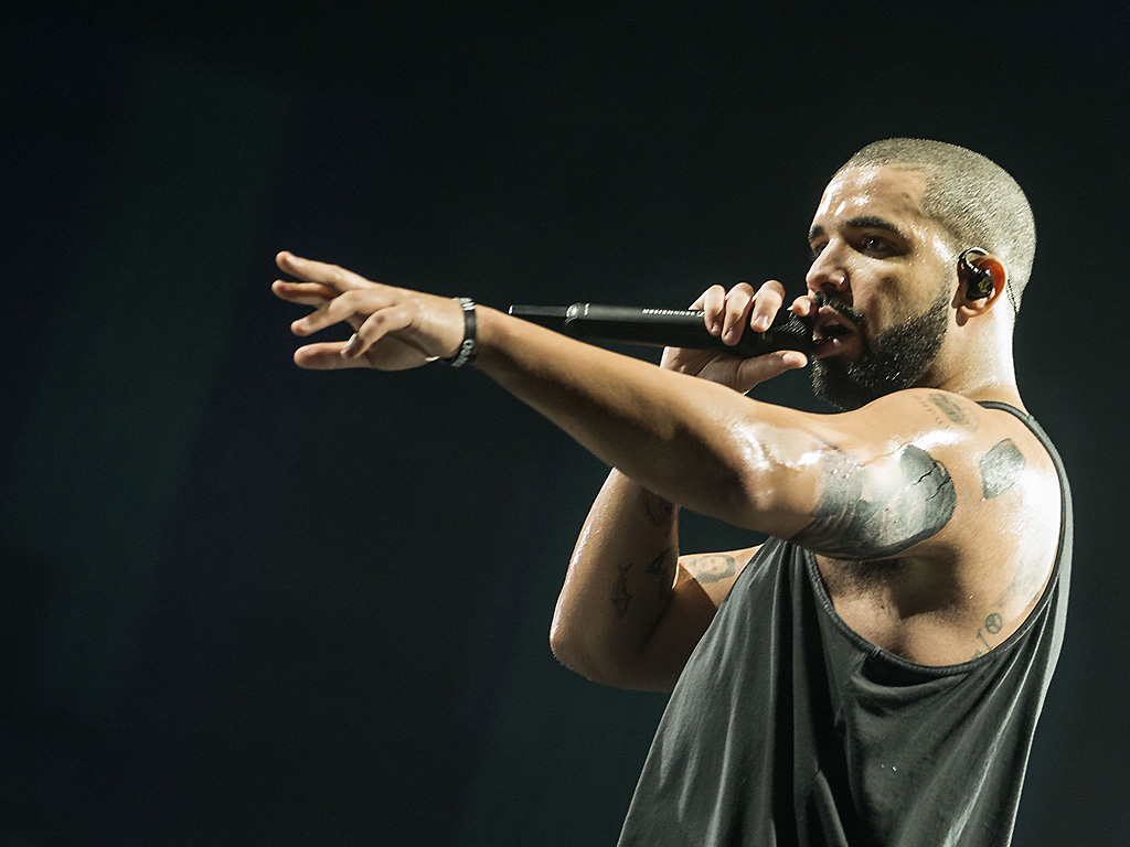 Drake performs at The SSE Hydro on March 23, 2017 in Glasgow, United Kingdom.