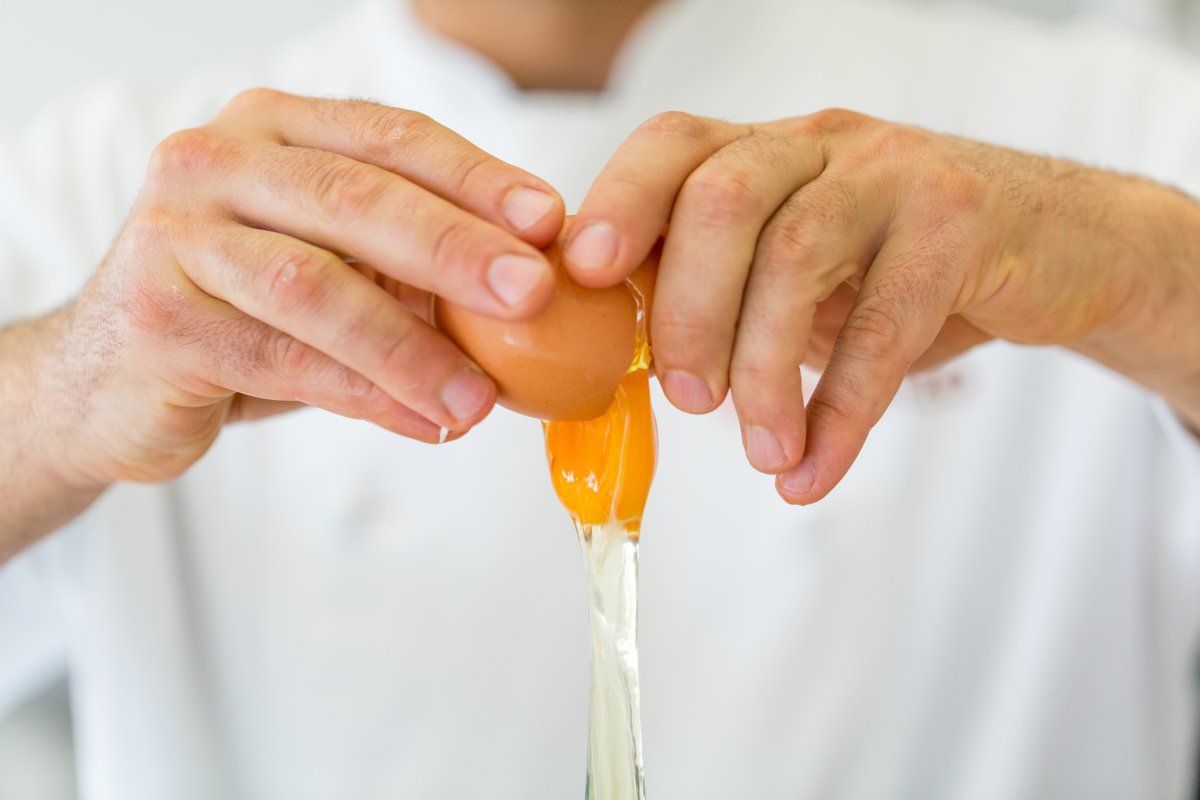 Eggs are one of the few food sources that contain vitamin D.