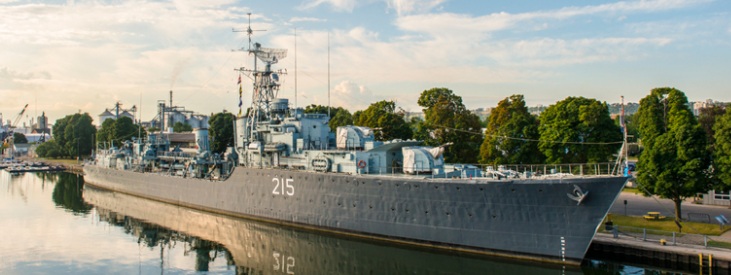 The City of Hamilton hopes to work with Parks Canada on a less imposing entranceway to the HMCS Haida National Historic Site. 